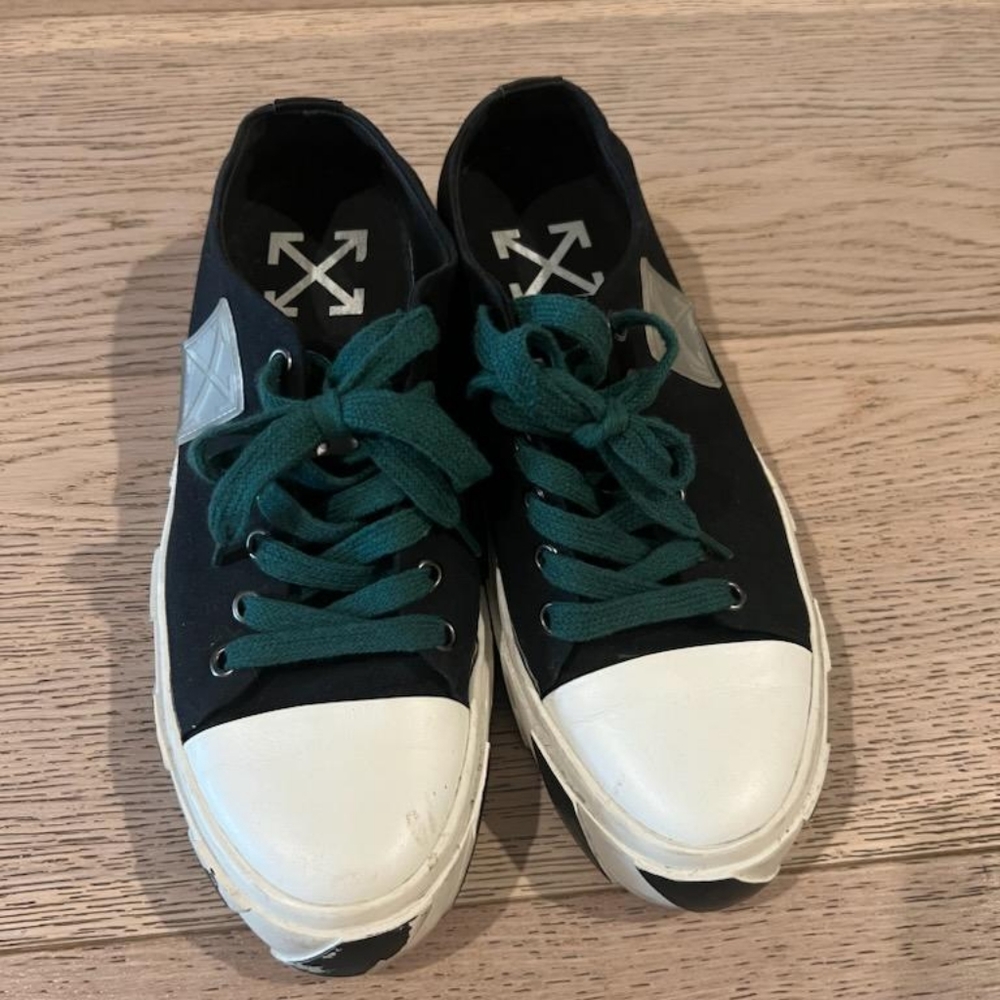 Off White Sneakers 38.5